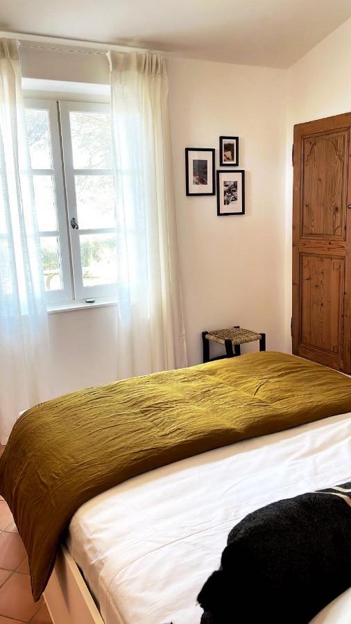 Le Cigalon Bed & Breakfast Le Beausset Ruang foto