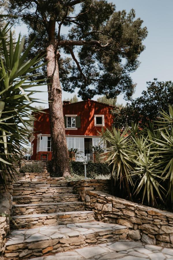 Le Cigalon Bed & Breakfast Le Beausset Bagian luar foto